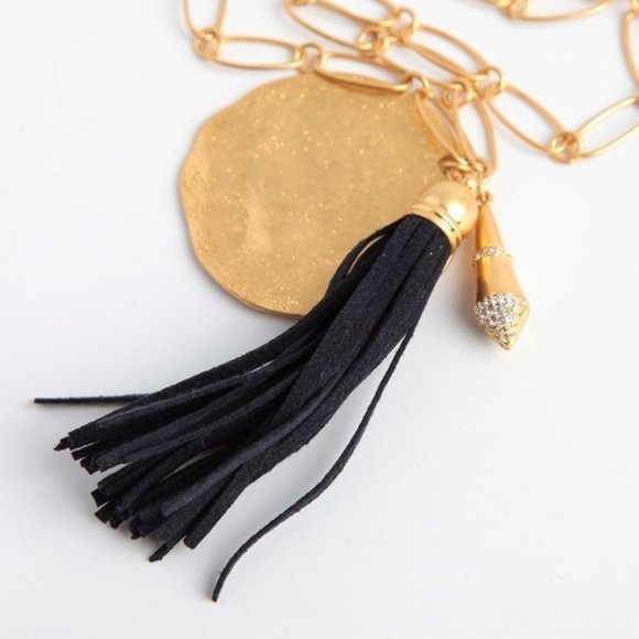 Stella & Dot | Gold Carla Tassel Pendant Necklace Retired - Picture 4 of 13